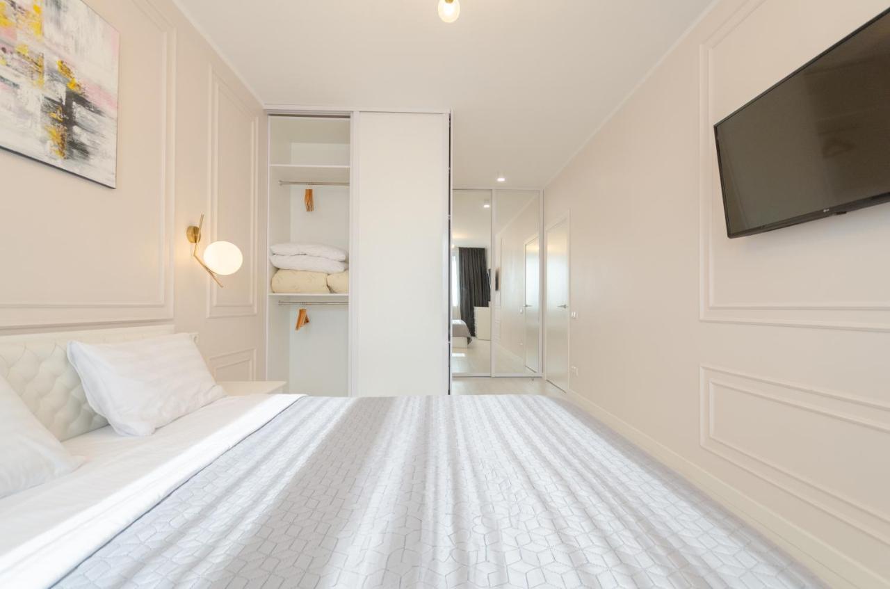 Petrovdom Apartments 13-141 In Rc New York Concept House, 74 Antonovycha Street Kiev Buitenkant foto